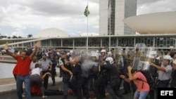 Protestas en Brasilia el martes 7 de abril de 2015.
