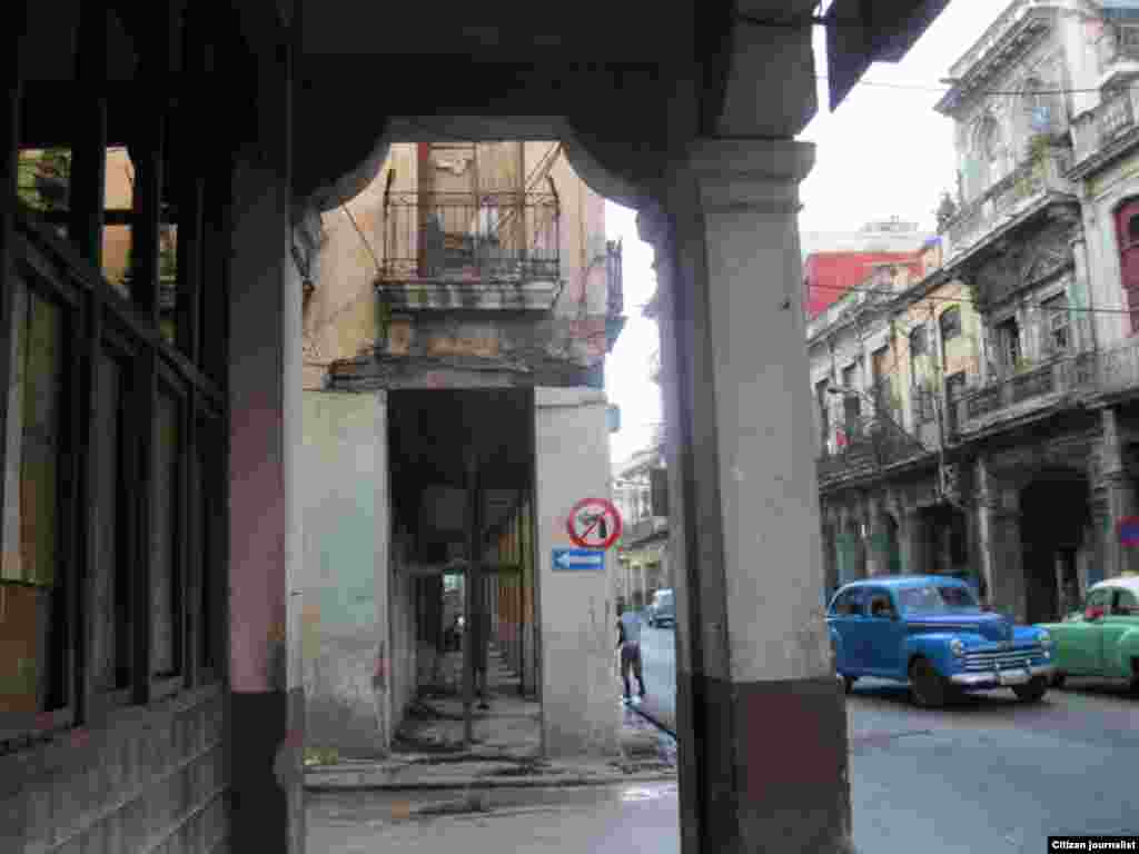 Reporta Cuba edificios derrumbes foto Arnaldo Ramos