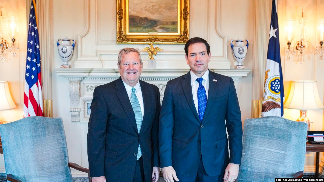 Hammer habla con Rubio sobre la situación en Cuba