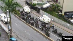 Motorizados y tanquetas de la Guardia Nacional Bolivariana ocuparon San Antonio de los Altos