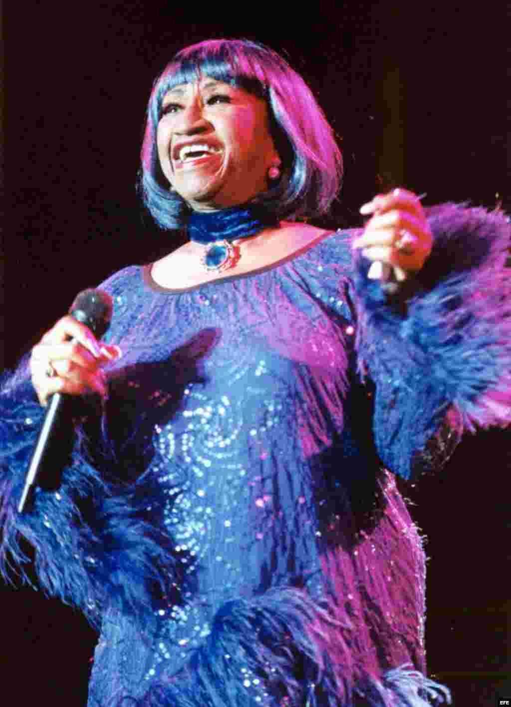 la cantante cubana Celia Cruz/ Foto de archivo