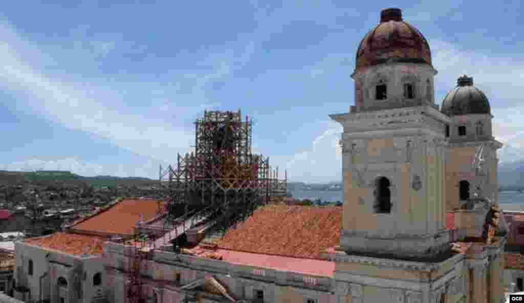 Catedral de Santiago de Cuba durante una restauración.