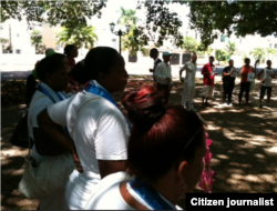 Reporta Cuba. Activistas en el parque Gandhi, el domingo 24 agosto.