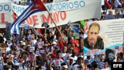 Desfile del Primero de Mayo en Cuba