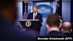 El presidente Donald Trump declaró este jueves en la Casa Blanca que hubo fraude en las elecciones. (Brendan Smialowski / AFP).