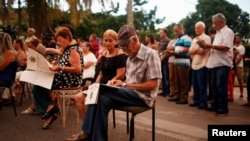 Más del 30 % de los cubanos votarán No al referendo constitucional