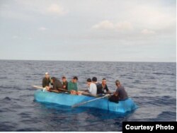 EEUU repatrió a 232 cubanos interceptados en el mar.