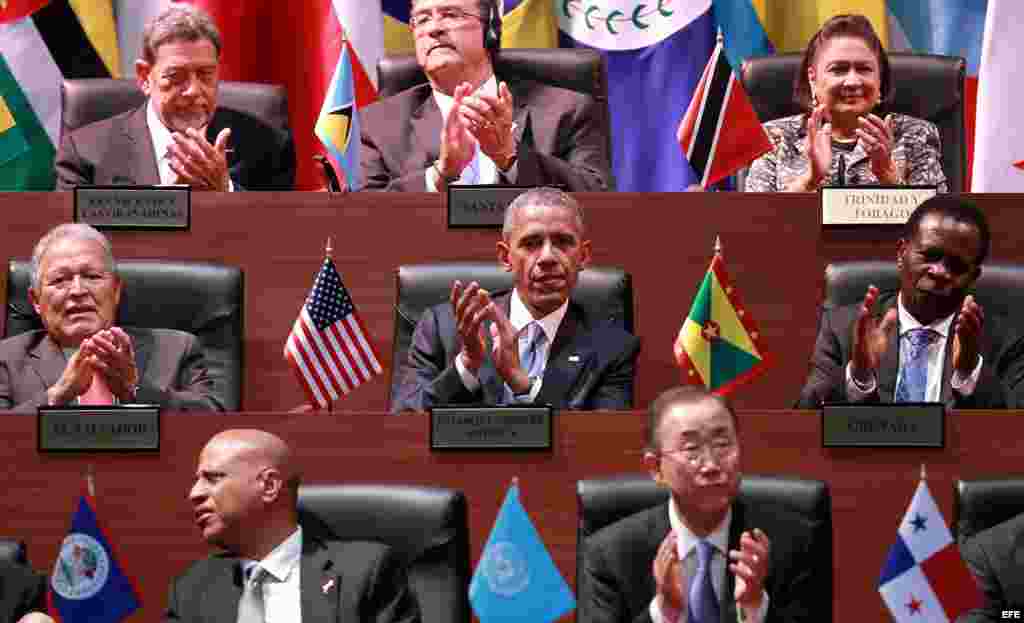 Líderes americanos, incluido el presidente de Estados Unidos, Barack Obama, durante la inauguración de la VII Cumbre de las Américas.
