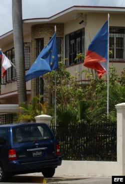 Fachada de la embajada de la República Checa en Cuba, ubicada en el barrio de Nuevo Vedado, en La Habana (Cuba).