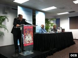 Panel sobre la novela policial cubana y recientes obras de novela negra