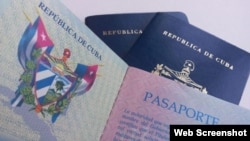 Imágenes de pasaporte cubano.