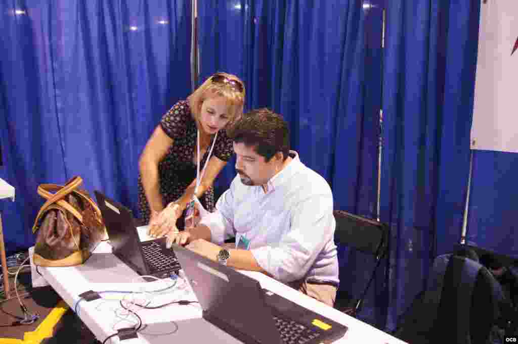Karen Caballero y Frank Chong
