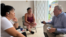 Mike Hammer visitó a la madre de un cubano emigrado a Estados Unidos que se enlistó en el Cuerpo de Marines.