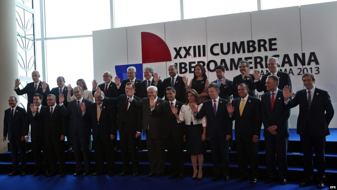 Vista general de la foto oficial de la XXIII Cumbre Iberoamericana de jefes de Estado y de Gobierno. 