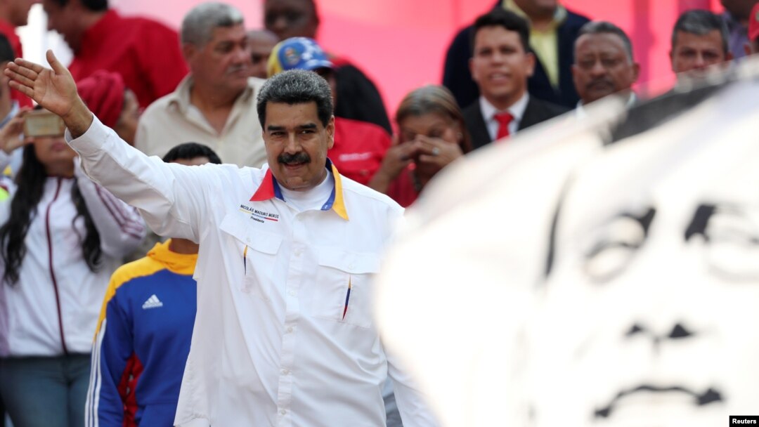 El mandatario de Venezuela, Nicolás Maduro, habla al público durante un mitin en Caracas, el 20 de mayo de 2019. (Reuters).