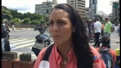 Oposición venezolana desafía a Maduro y promete mantenerse en las calles