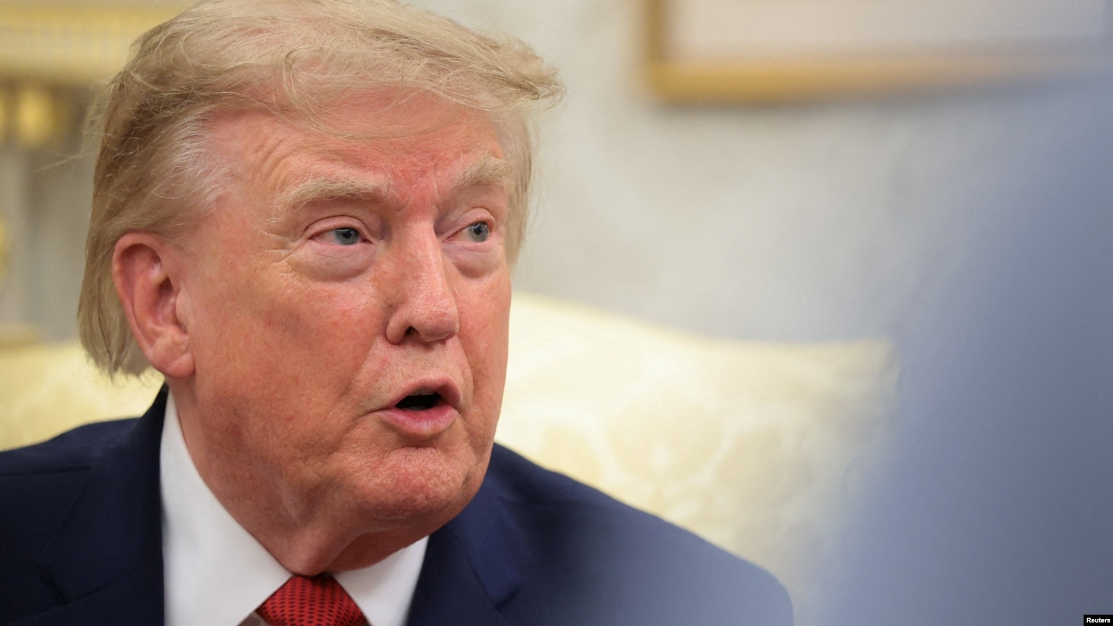 Trump anuncia ataques de gran escala contra objetivos iraníes cerca del estrecho de Ormuz