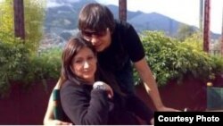 Barankov con su novia, en Quito.
