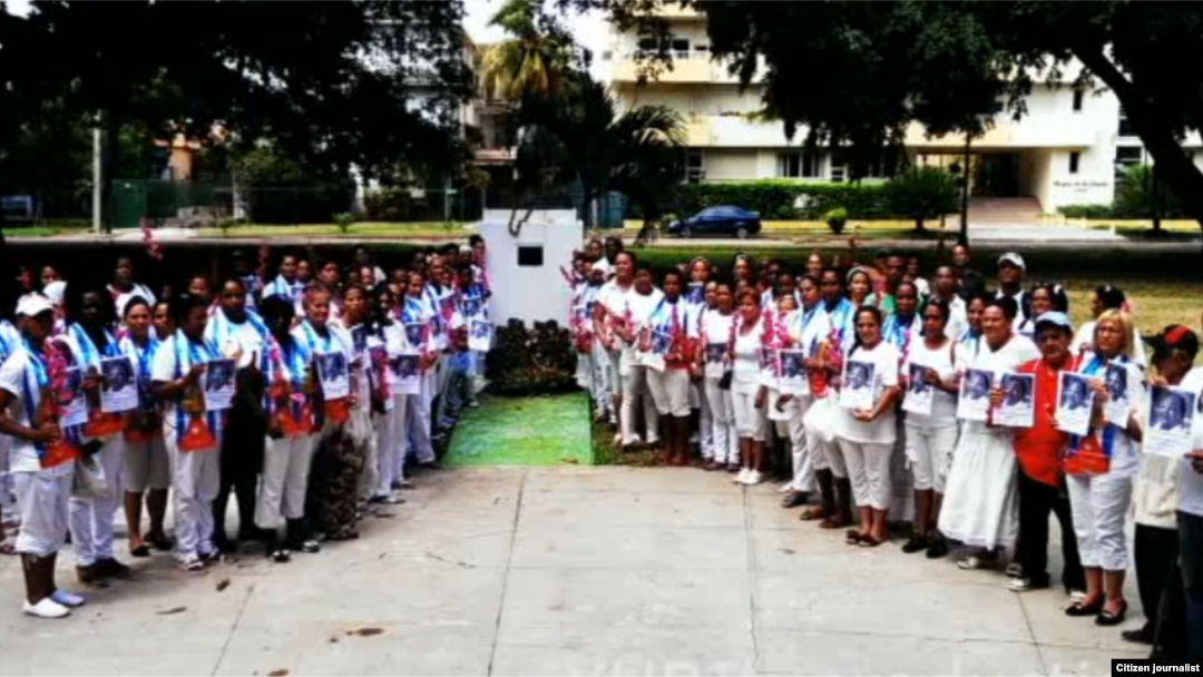 Reporta Cuba Damas de Blanco enel Parque Gandhi, La Habana, octube 5.