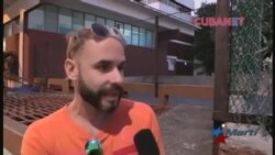 Cubanos de la isla reaccionan a derogación de "Pies secos, pies mojados"