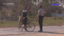 "¡Deberían concentrarse en salvar vidas en lugar de silenciar al pueblo!"