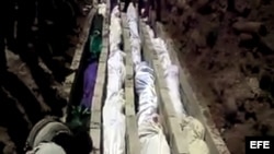 Obra "&Oacute;yeme Cachita 2012", de la artista cubana Liumila L&oacute;pez, que integra la exposici&oacute;n "<span class="classCadenaBusqueda" style="background-color: rgb(255, 204, 51);">Virgen</span> de la Caridad del Cobre" inaugu