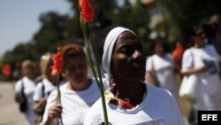 Fotografía de archivo de las Damas de Blanco.