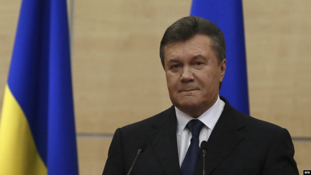 El presidente de Ucrania destituido por el Parlamento, Viktor Yanukovich 