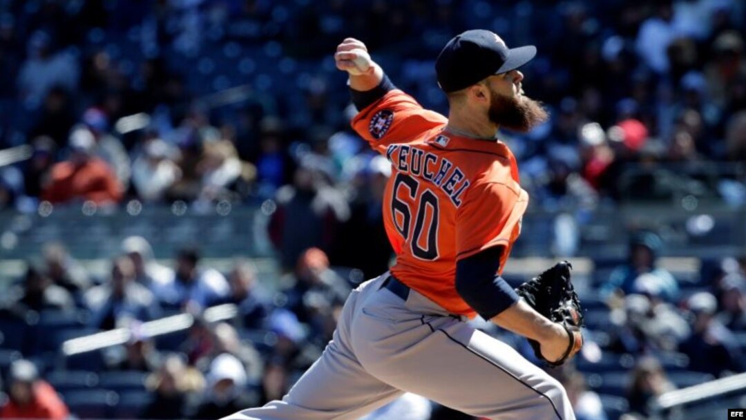 El lanzador de los Astros Dallas Keuchel.