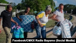 Residentes de Río Cauto evacuados en Las Tunas por inundaciones asociadas al huracán Melissa.