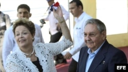 Dilma Rousseff y Raú Castro inauguran primera fase del puerto de Mariel