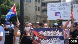 Manifestación frente a embajada de Cuba en Washington. (Foto: Michelle Sagué)