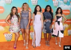 Las cantantes de Ally Brooke, Dinah-Jane Hansen, Lauren Jauregui, Normani Kordei y Camila Cabello de Fifth Harmony en los Kids' Choice Awards.
