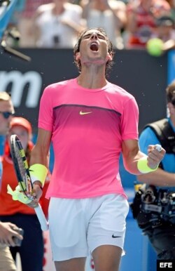 El tenista español Rafael Nadal celebra su victoria sobre el ruso Mikhail Youzhny.