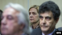 La infanta Cristina en el juicio que juzga  el presunto desvío de 6,6 millones de dólares de fondos públicos.