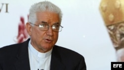 El presidente de la Conferencia de Obispos Católicos de Cuba (COCC), Dionisio García. Archivo.