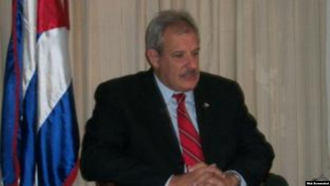 Juan Astiazarán, el embajador de Cuba en República Dominicana.