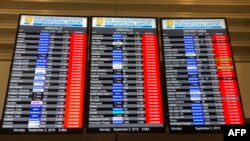 Fort Lauderdale International Airport está cerrado por el paso del huracán Dorian. AFP / Michele Eve SANDBERG