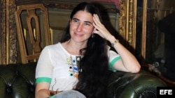 Yoani Sánchez, autora del blog "Generación Y", participa en la presentación de la versión italiana de su libro "En espera de la primavera" 