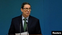 El canciller cubano Bruno Rodríguez en una conferencia de prensa en La Habana. (REUTERS/Norlys Perez/Archivo)
