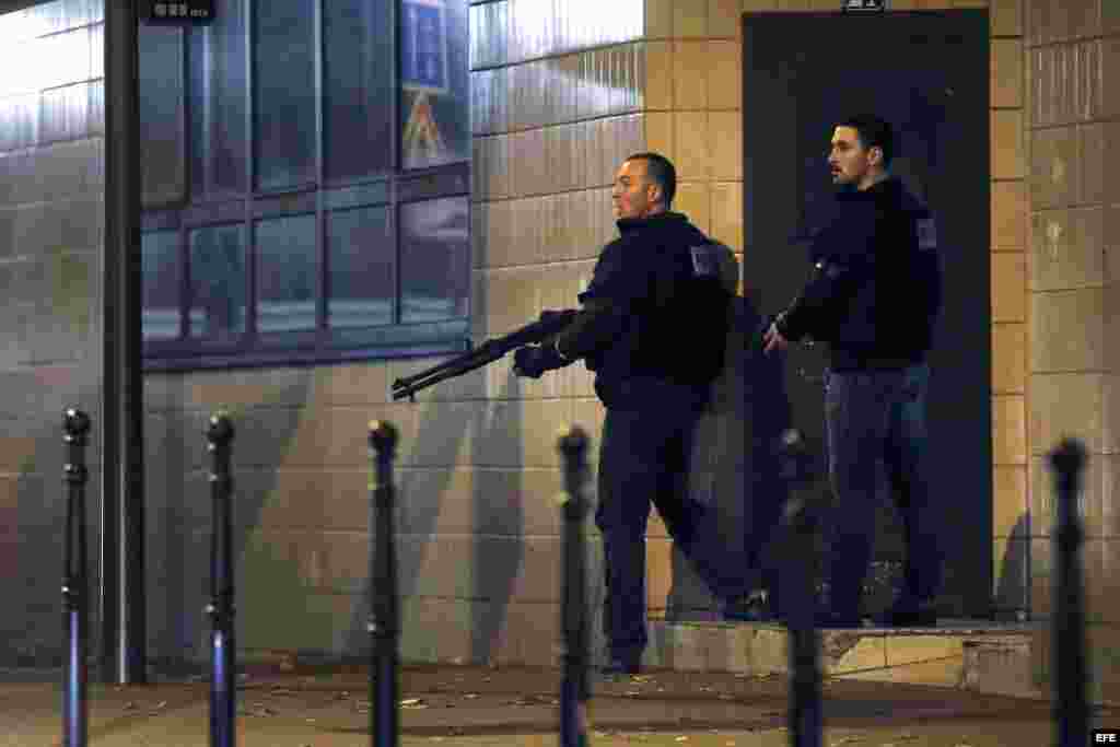 Los ataques, que ocurrieron en seis puntos diferentes de París, dejaron decenas de muertos. EFE