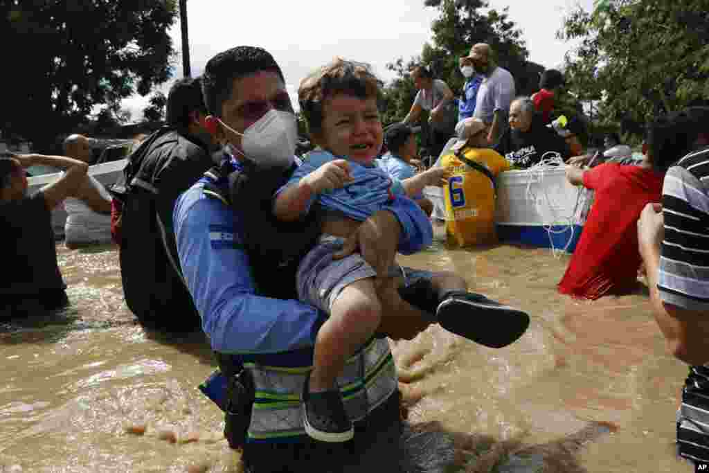 Tormenta ETA tras su paso por Centroamérica