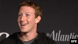 El fundador y director ejecutivo de Facebook Mark Zuckerberg