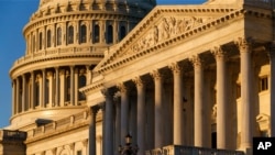 Vista del lado del Senado del Capitolio. (Foro: AP/Archivo)