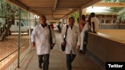 Los médicos cubanos secuestrados en Kenia. (Foto: Social Media)