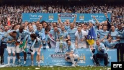 Manchester City celebra el título en la Liga Premier