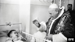 Juan XXIII fue beatificado en el año 2000 junto a Pío IX