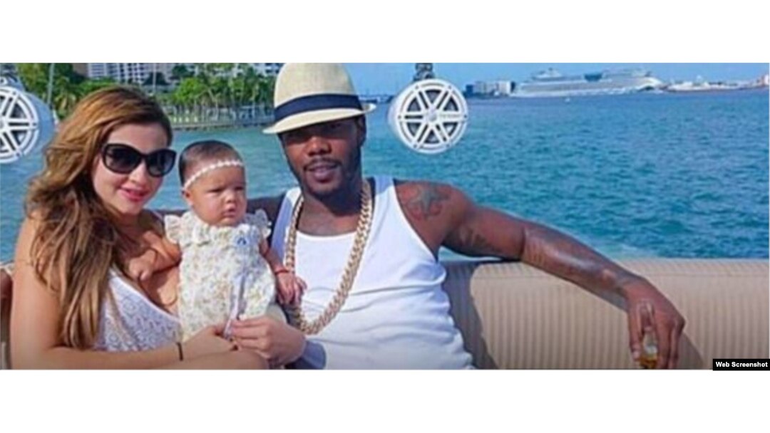 Cristina Barnea, Aroldis Chapman y la hija de ambos.
