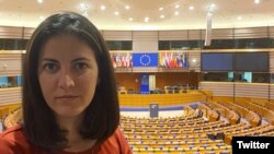 El acto de repudio en el Parlamento Europeo que terminó en diálogo