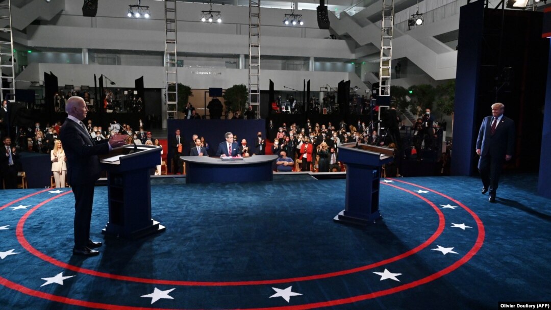 El presidente Donald Trump y su rival Joe Biden, en el primer debate presidencial